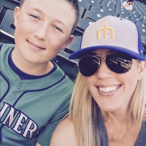 Meet your Posher, Elisa